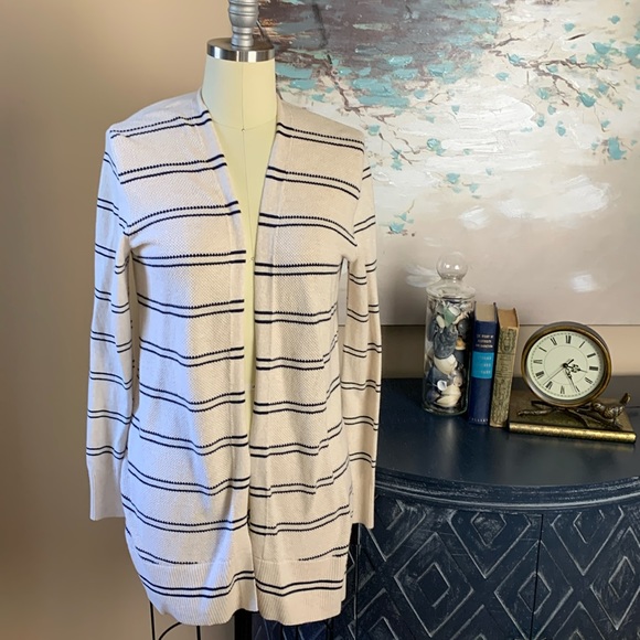 Gap Women’s Cream& Navy Striped Cardigan Size Medium - Picture 1 of 5